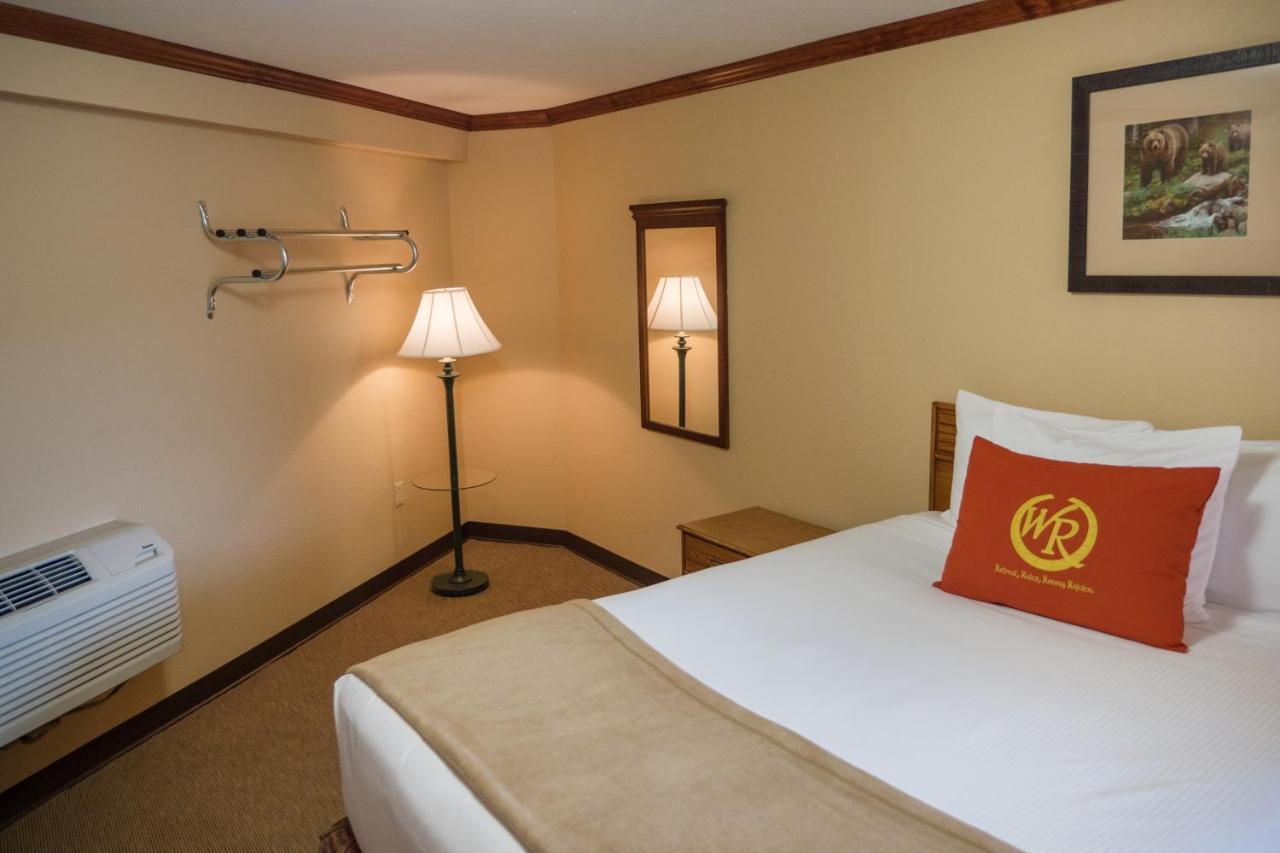 Wild Bear Inn Pigeon Forge Buitenkant foto