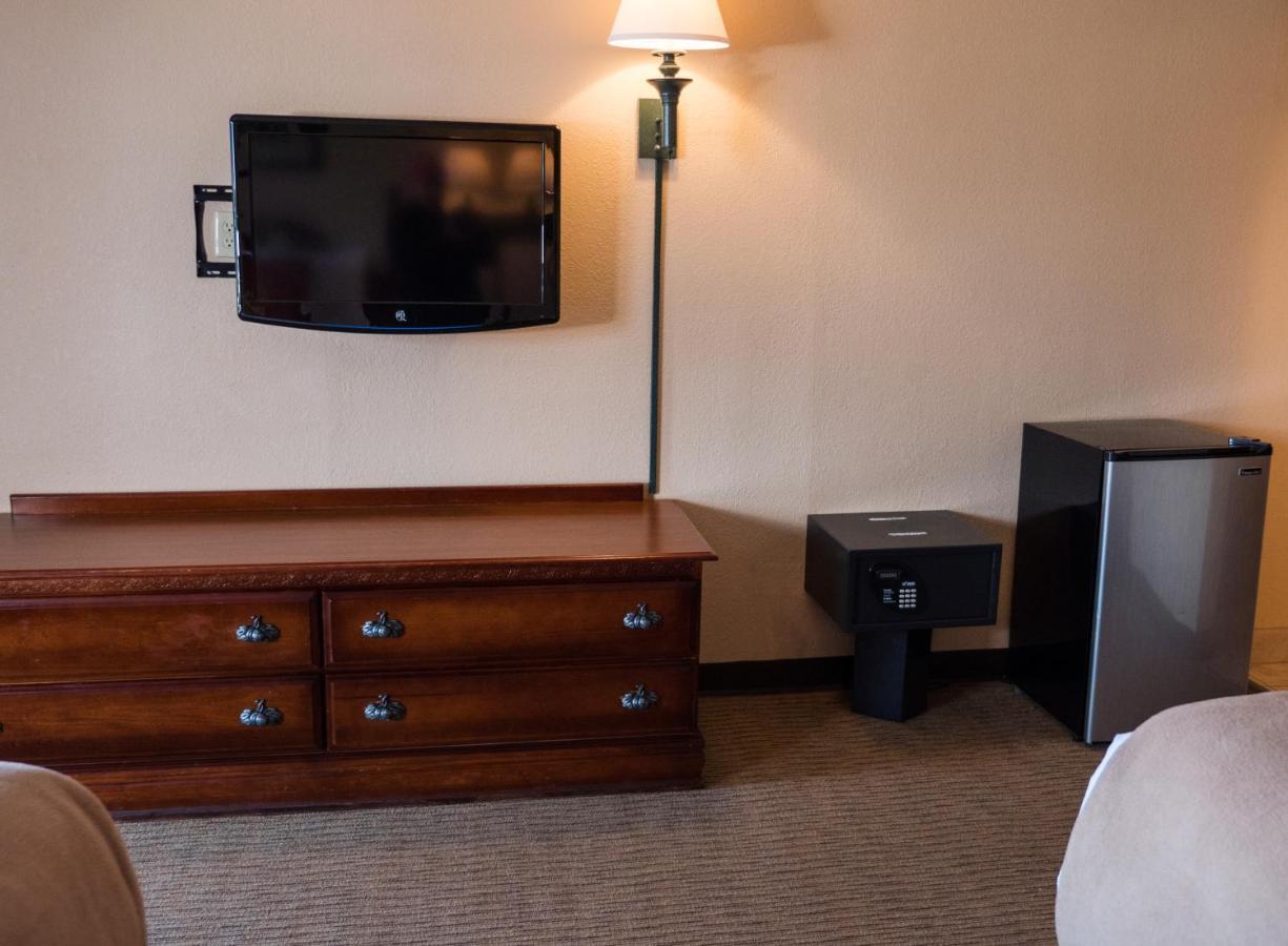 Wild Bear Inn Pigeon Forge Buitenkant foto