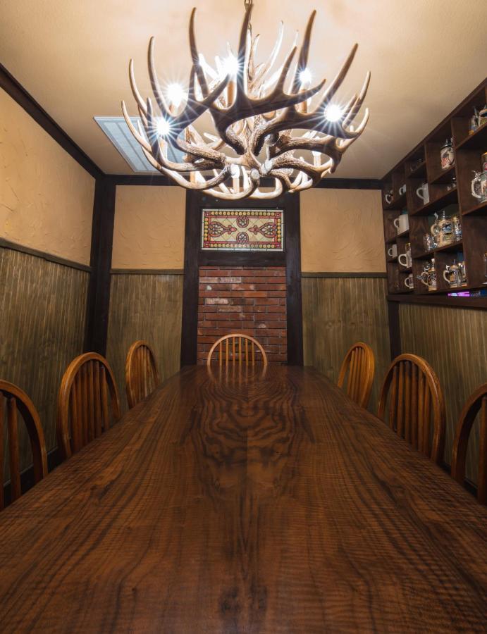 Wild Bear Inn Pigeon Forge Buitenkant foto