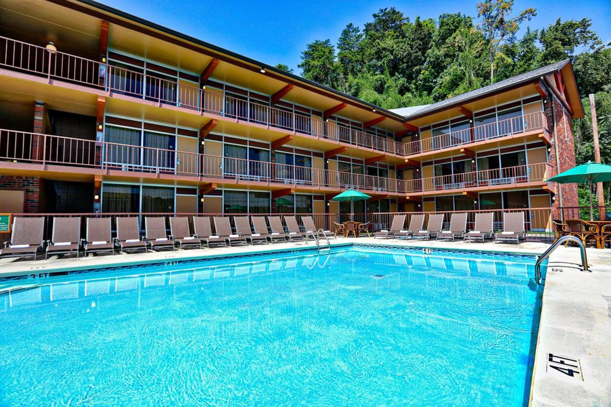 Wild Bear Inn Pigeon Forge Buitenkant foto