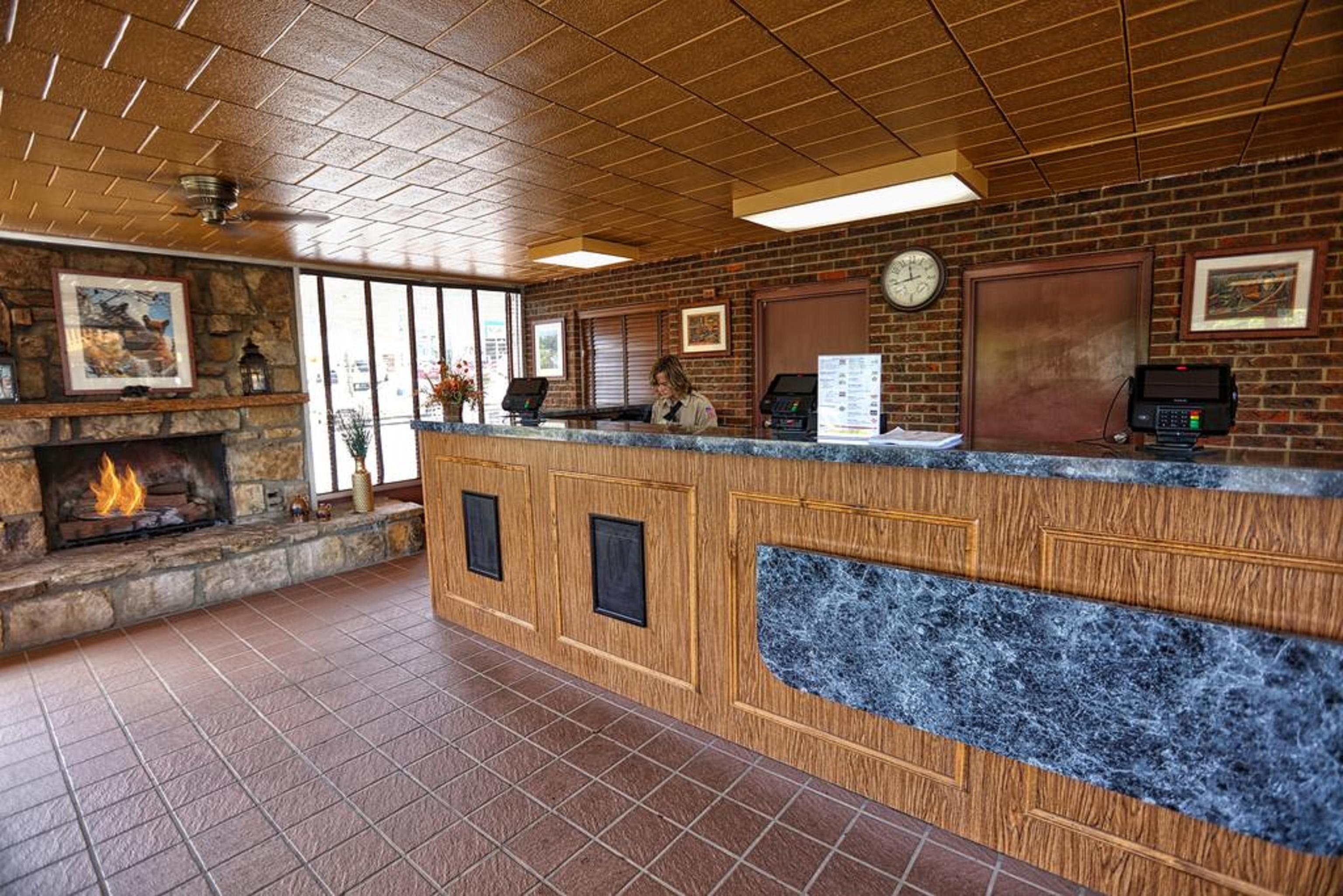 Wild Bear Inn Pigeon Forge Buitenkant foto