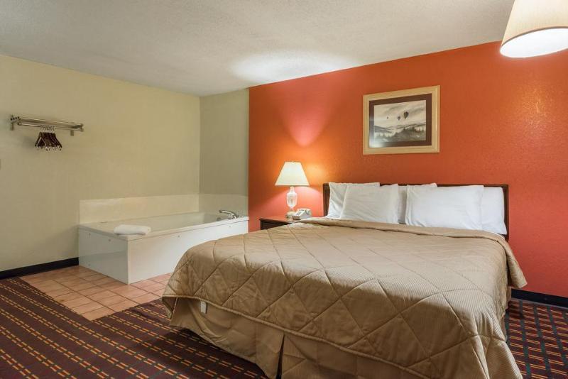 Wild Bear Inn Pigeon Forge Buitenkant foto