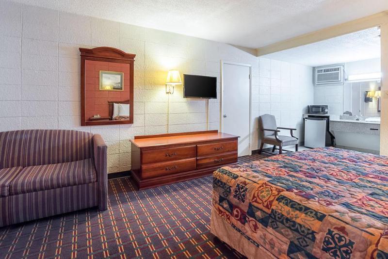 Wild Bear Inn Pigeon Forge Buitenkant foto