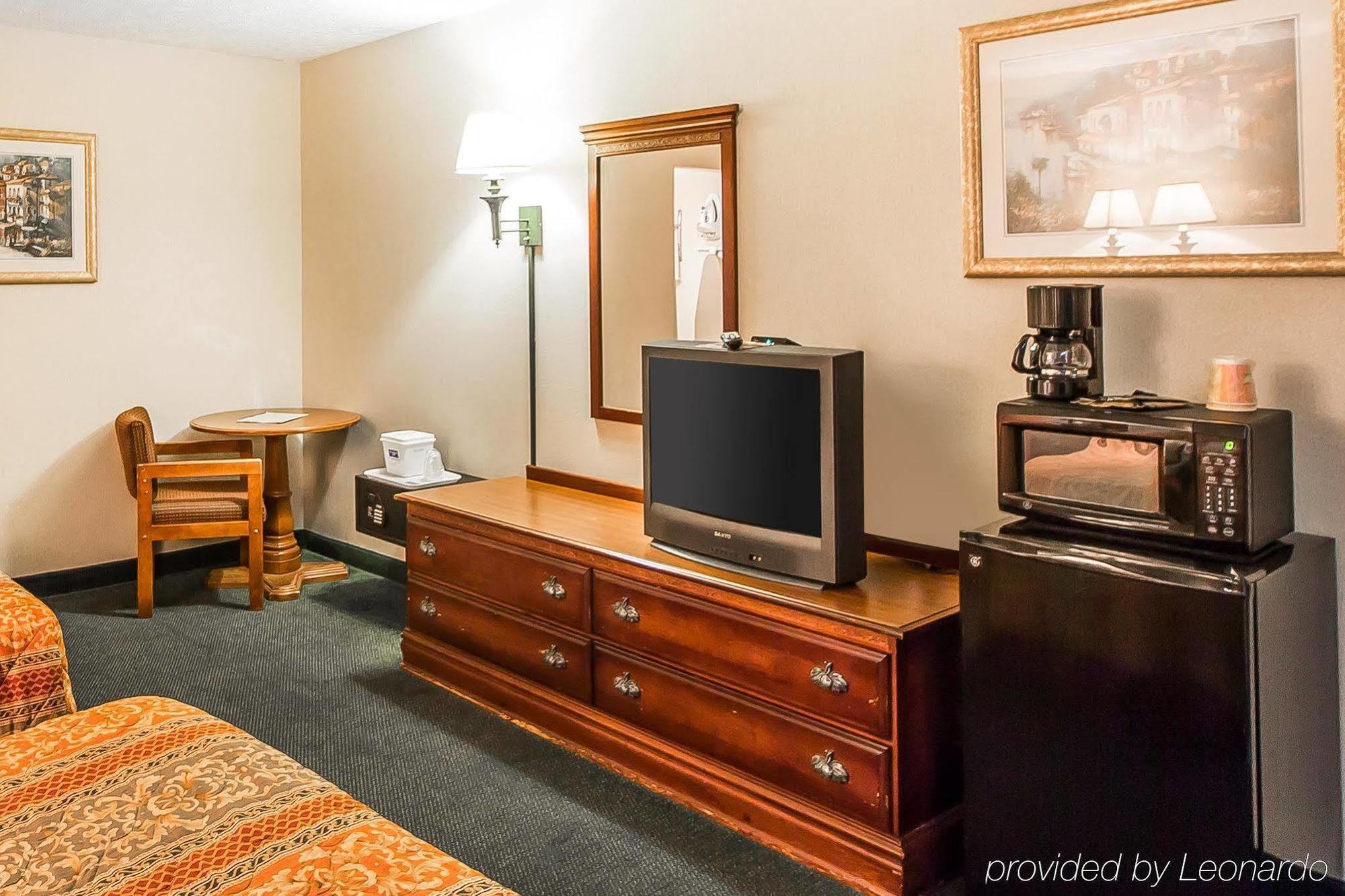 Wild Bear Inn Pigeon Forge Buitenkant foto