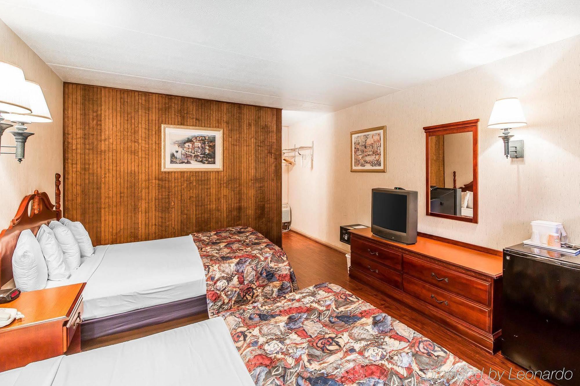 Wild Bear Inn Pigeon Forge Buitenkant foto