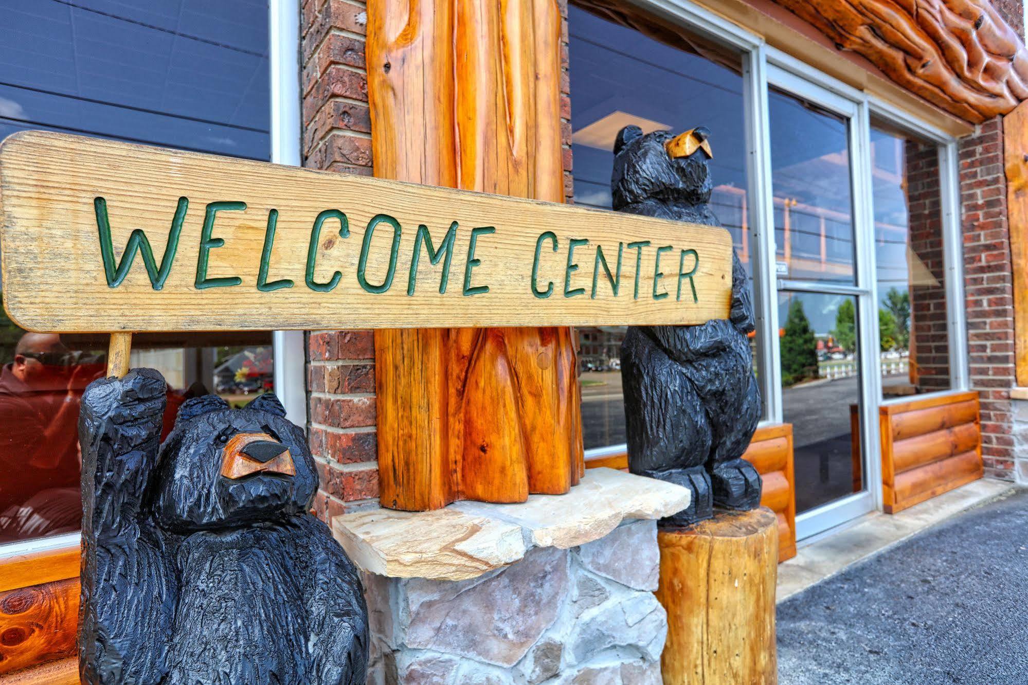 Wild Bear Inn Pigeon Forge Buitenkant foto